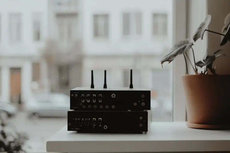 Vì sao WiFi đầy vạch nhưng Internet vẫn chậm? Nguyên nhân và cách khắc phục